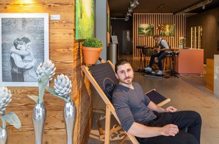 Screenshot_20230326_173411_Chrome